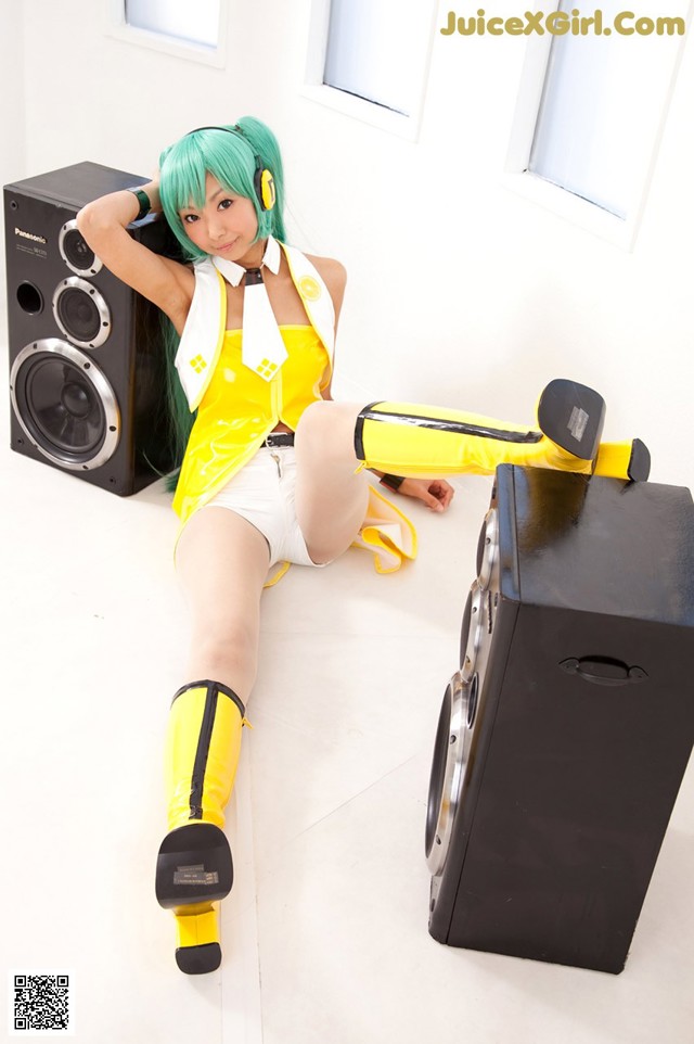 Necoco - Highgrade Swallowing Freeones No.e07a87