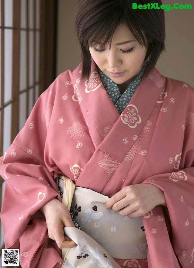 Nanako Mori - Reddit Dining Table No.a8ce09